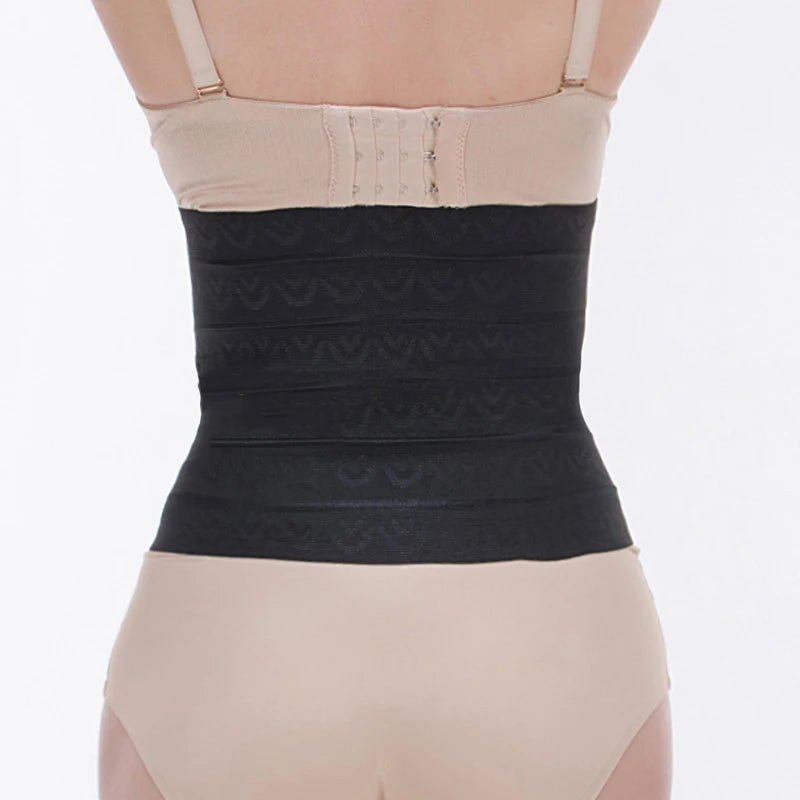 Comfortable Women's Waist Trainer Corset: Tummy Control Sheath for daily wear and hourglass figure enhancement.